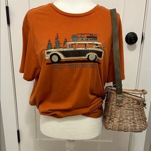 Old Navy Orange Graphic Tee - Short Sleeve